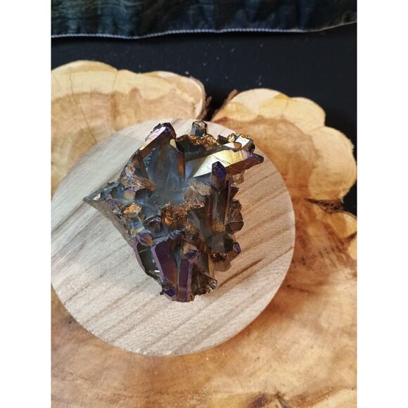 Rainbow Aqua Aura Quartz Crystal Cluster Points Titanium Coating .95lbs - Picture 16 of 16